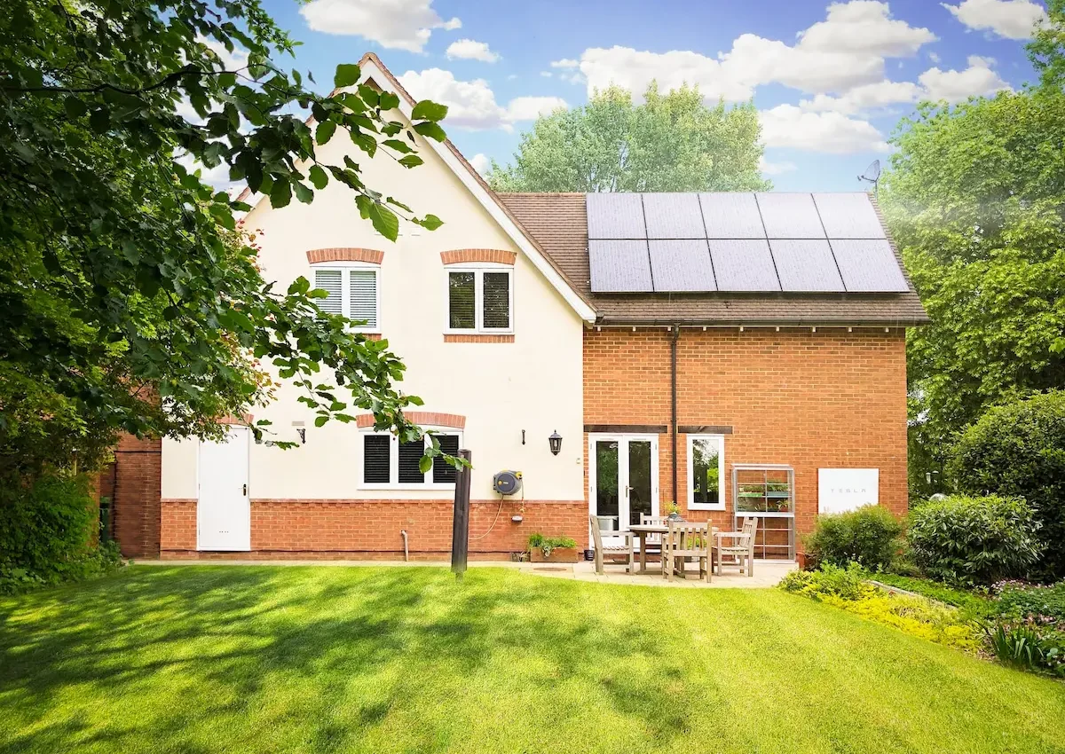 Solar and Tesla Powerwall on Home